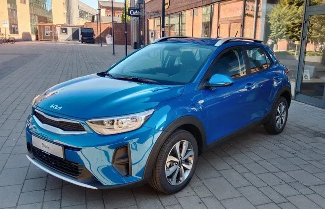 pomorskie Kia Stonic cena 92530 przebieg: 1, rok produkcji 2024 z Bydgoszcz